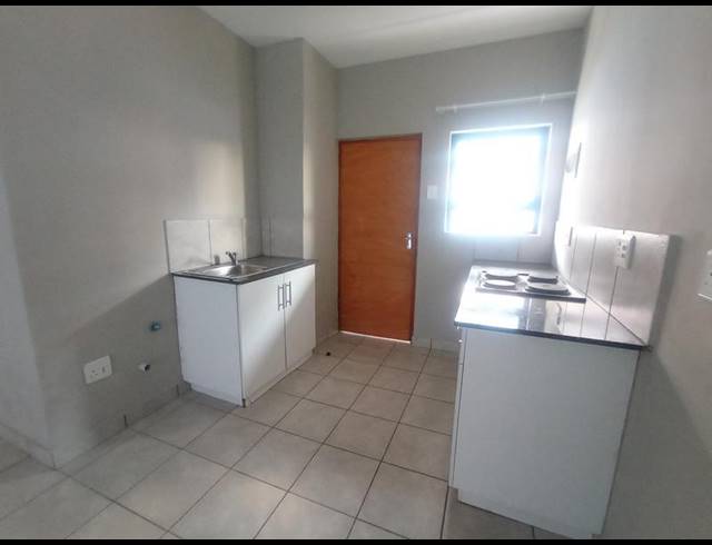 2 BEDROOM APARTMENT FOR SALE IN GROBLERPARK